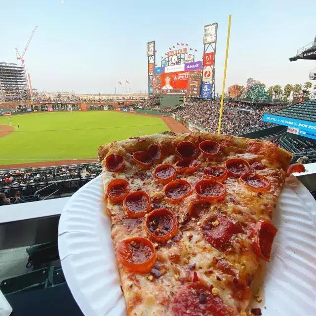 Pizza at Oracle Park